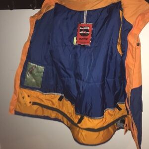 Burton DRYRIDE snowboarding winter coat jacket. Size: Boy’s large 14-16